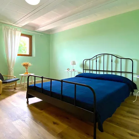 Holiday home Historic House With Pool And Ac In