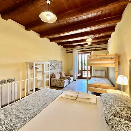 The Ginestra With Swimming Pool And Air Conditioning In Senigallia *