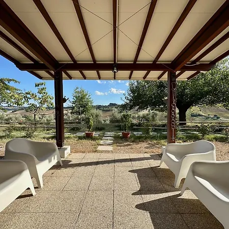 Apartmán Where Ancient Charm Meets Poolside Bliss Senigallia